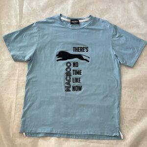 Maceoo Sky Blue Graphic Short Sleeve Tee “There’s No Time Like Now” Large